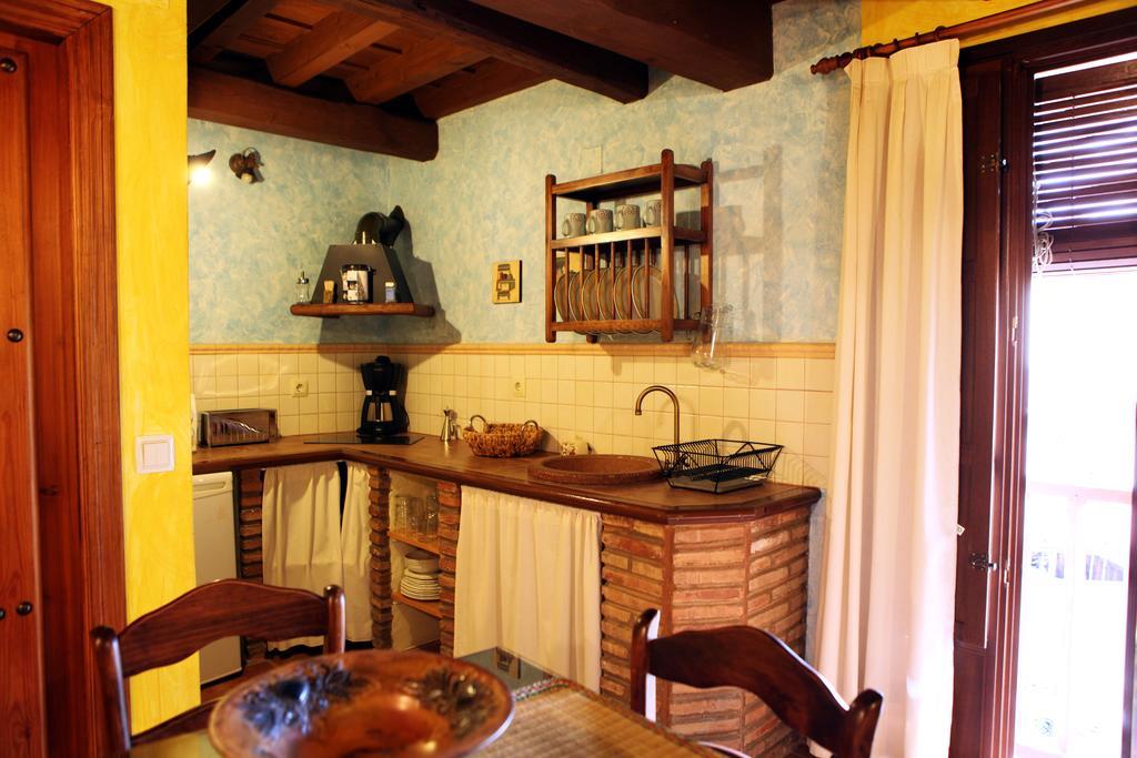 Apartamentos Rurales La Solana Robledillo De Gata Dış mekan fotoğraf