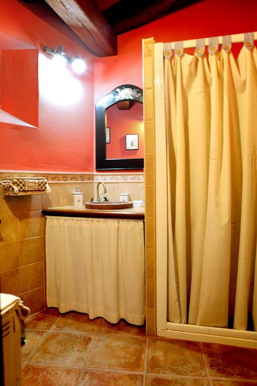 Apartamentos Rurales La Solana Robledillo De Gata Dış mekan fotoğraf